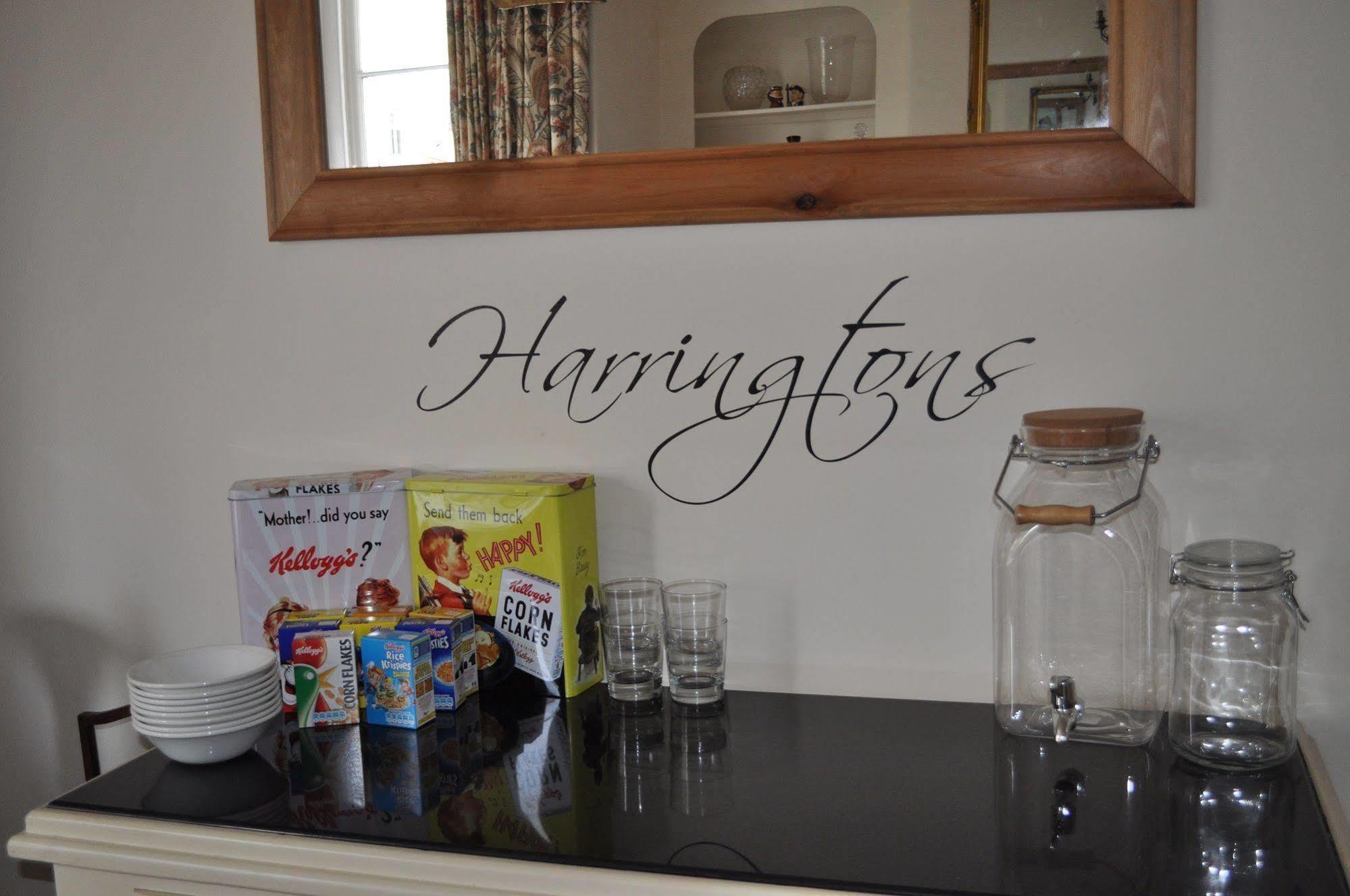 Harringtons At 14 Hotel Llandudno Exterior foto